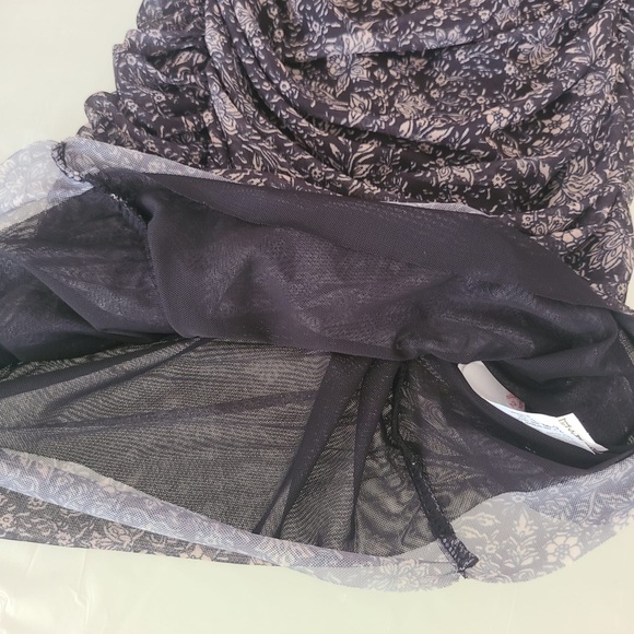 Elegant Midi Dress by Mango Size Small - Picture 5 of 13